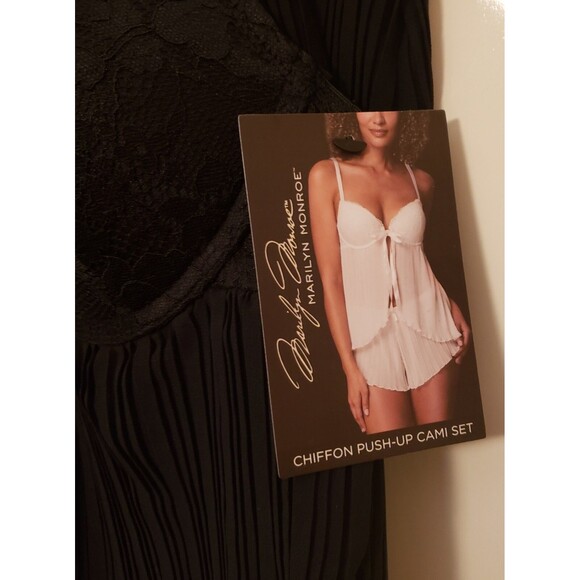 Marilyn Monroe Women’s Cushion Push-Up Cami Set Black Flirty Playful Size L NWT